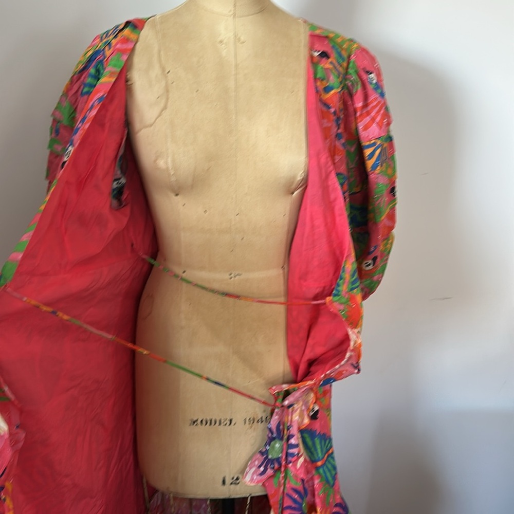 π *HOST PICK!* FARM Rio Macaw Pink Blue Ruffled Wrap Floral Boho Sundress L - Picture 12 of 16